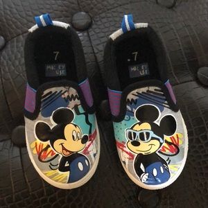 NEW Mickey Mouse shoes